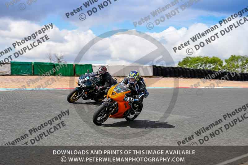 enduro digital images;event digital images;eventdigitalimages;mallory park;mallory park photographs;mallory park trackday;mallory park trackday photographs;no limits trackdays;peter wileman photography;racing digital images;trackday digital images;trackday photos